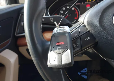 2021 Audi Q5 Premium 45 Tfsi Quattro S Tronic z USA, uszkodzony, nr VIN WA1AAAFY7M2006192